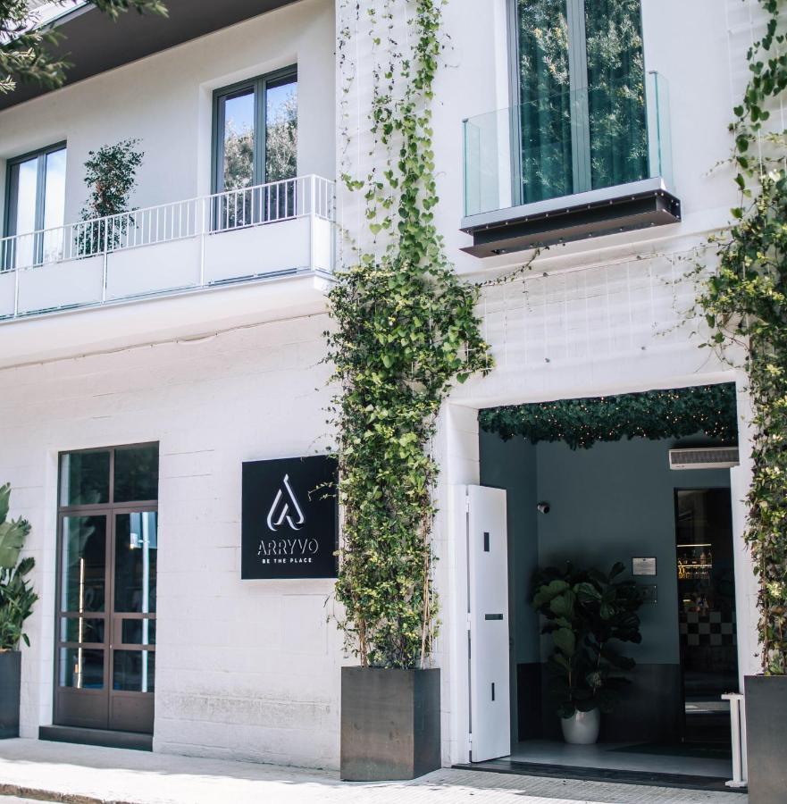 Arryvo Hotel Лече Екстериор снимка