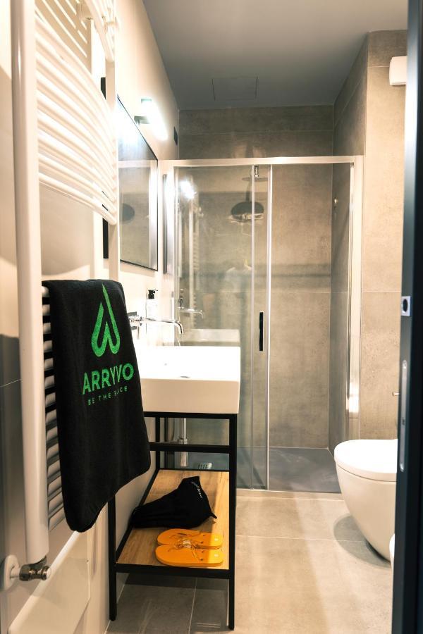 Arryvo Hotel Лече Екстериор снимка