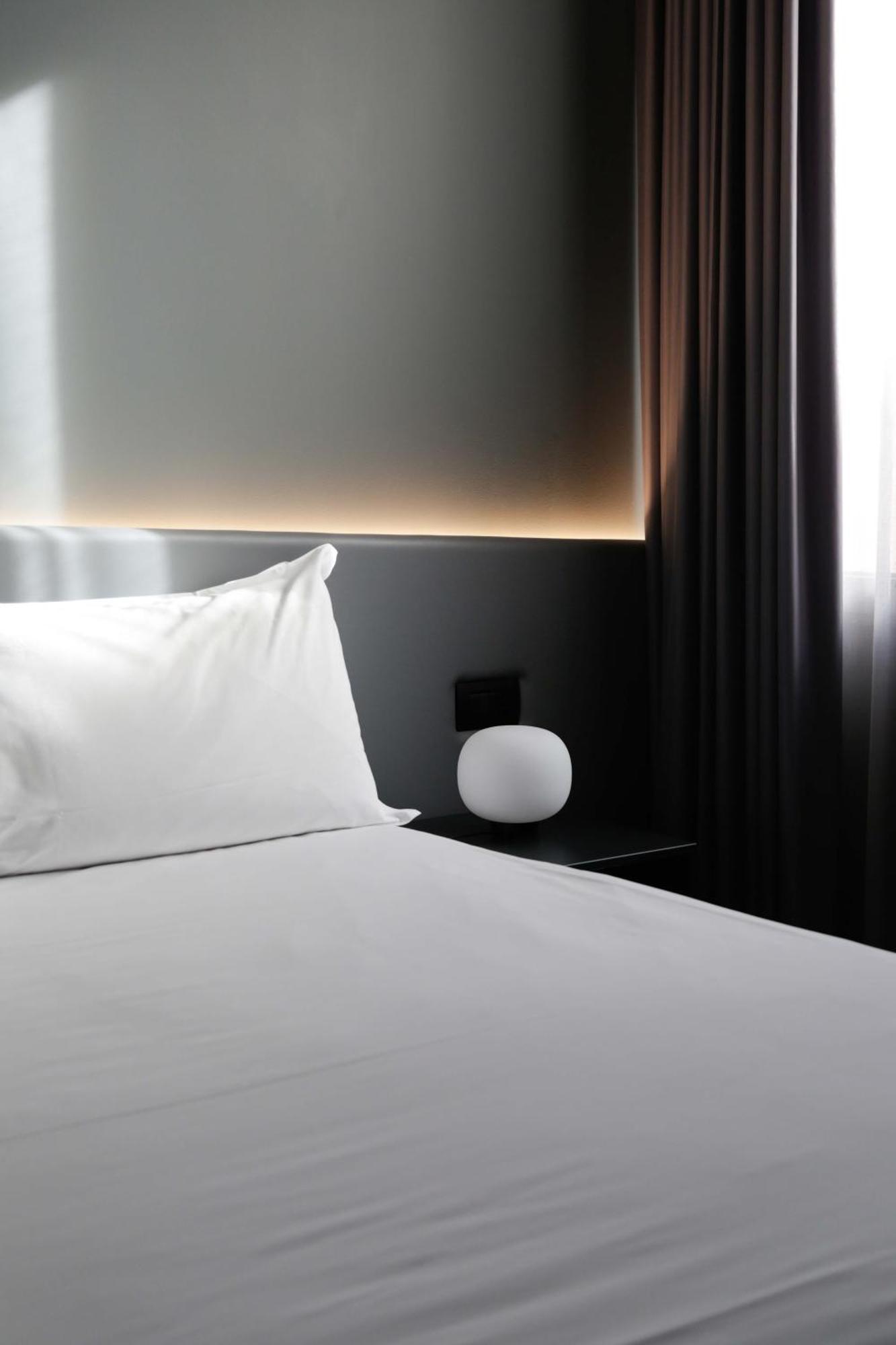 Arryvo Hotel Лече Екстериор снимка